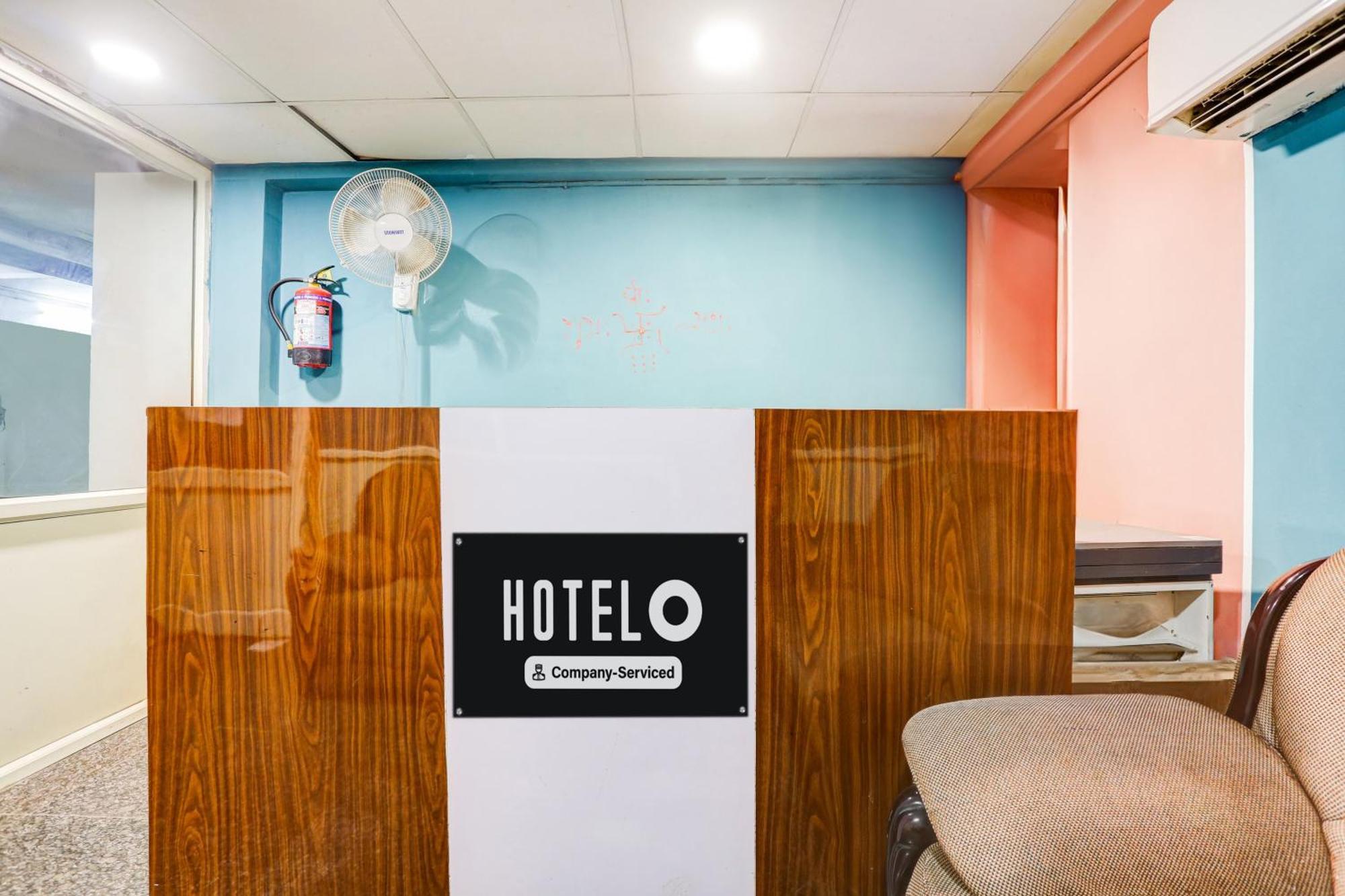 Super Hotel O Rohini Sector 20 Formerly Yellow Saffron Делі Екстер'єр фото